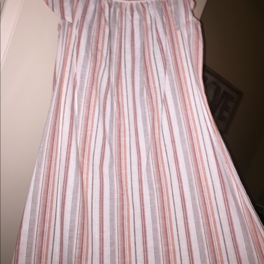 Dress - Picture 2 of 3